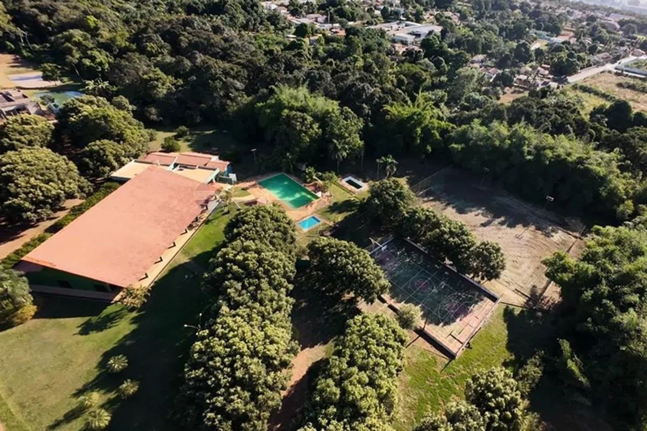 Invista em Imóvel Comercial na Vila Goulart, MT