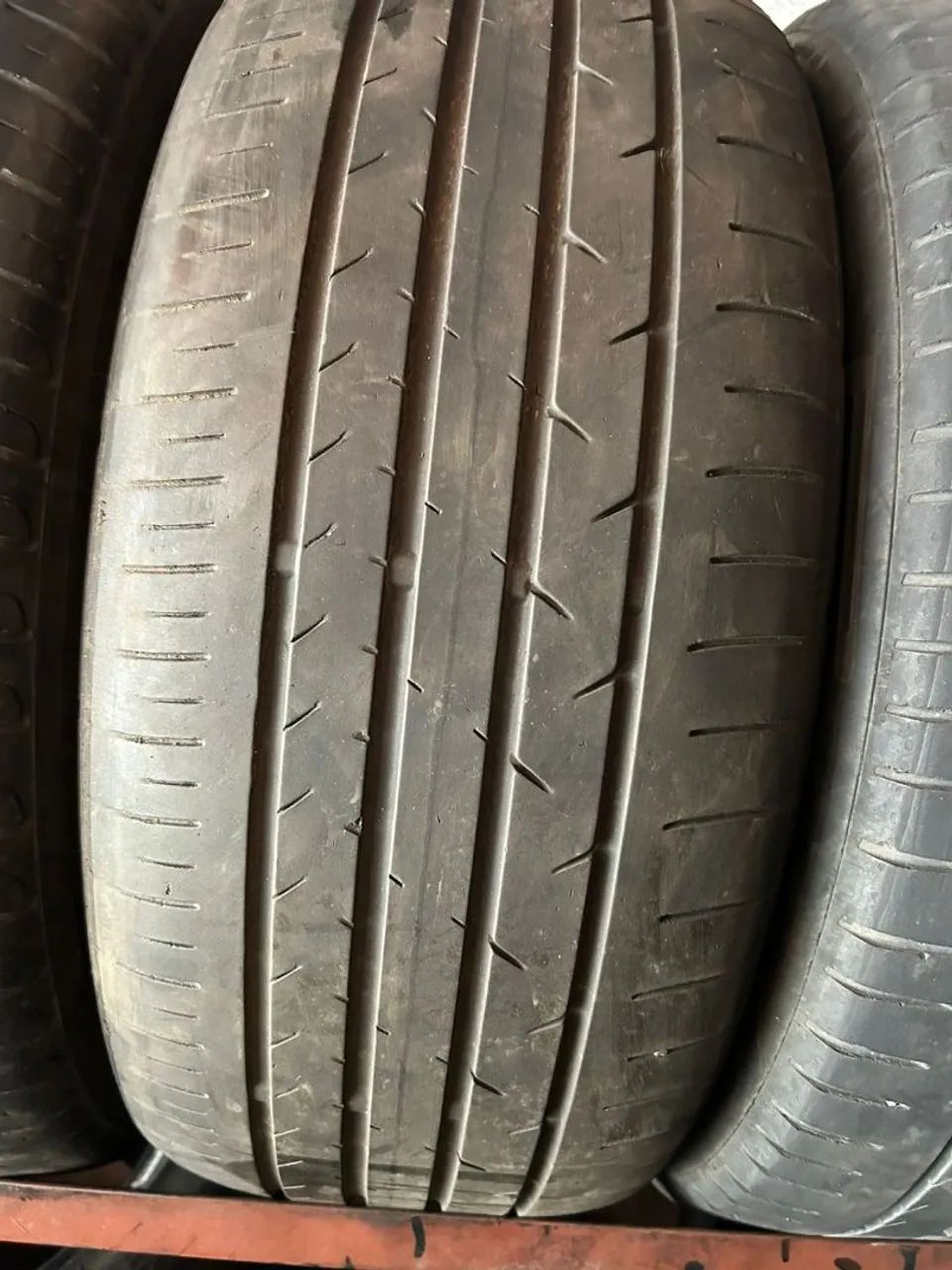 Pneus 215 50 17 - Foto 3