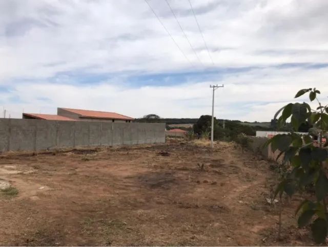 ? TERRENO DE CHÁCARA À VENDA - CAJURU/SP