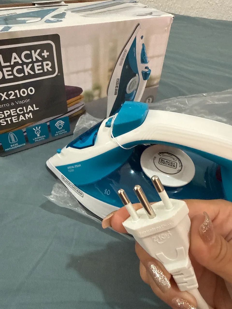 Ferro a Vapor Black+Decker FX2100 - Special Steam NOVO  - Foto 3
