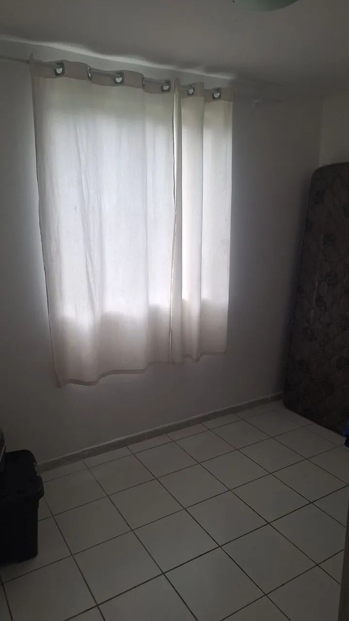 Alugo quarto para mulheres solteiras  - Foto 2