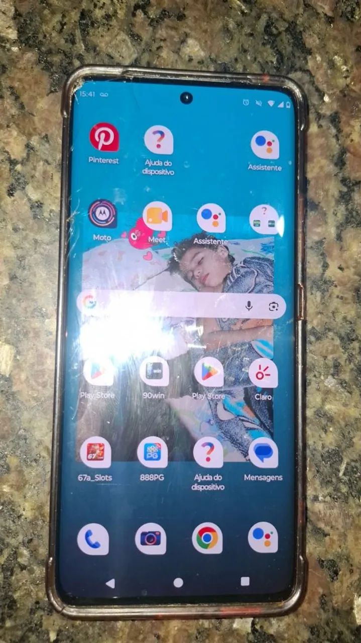 Vende se esse celular Edge 30 funsion 256gb