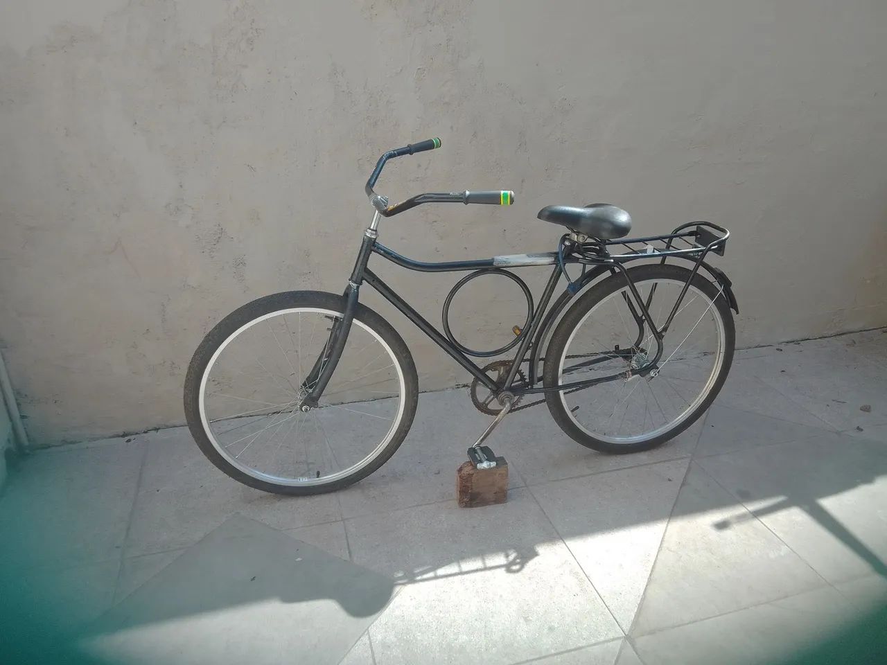 Monark barra circular contra pedal