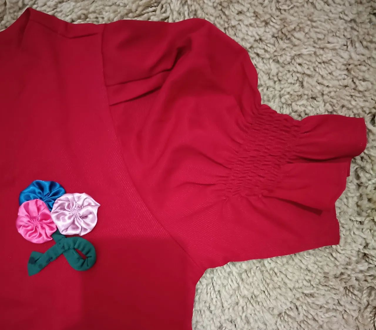 Blusa feminina vermelho  - Foto 2