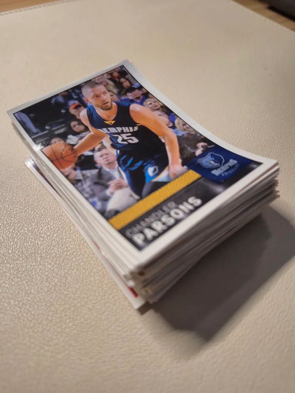 86 Figurinhas NBA 16-17 - Foto 2