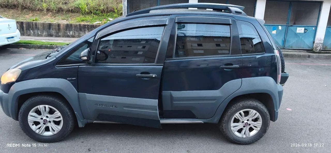Fiat Idea ADV./ ADV.LOCK.DUALOGIC 1.8 FLEX 5P 2013