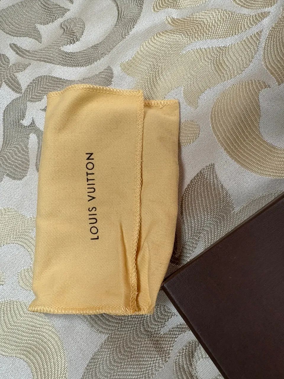 Caixa para carteira Louis Vuitton.  - Foto 2