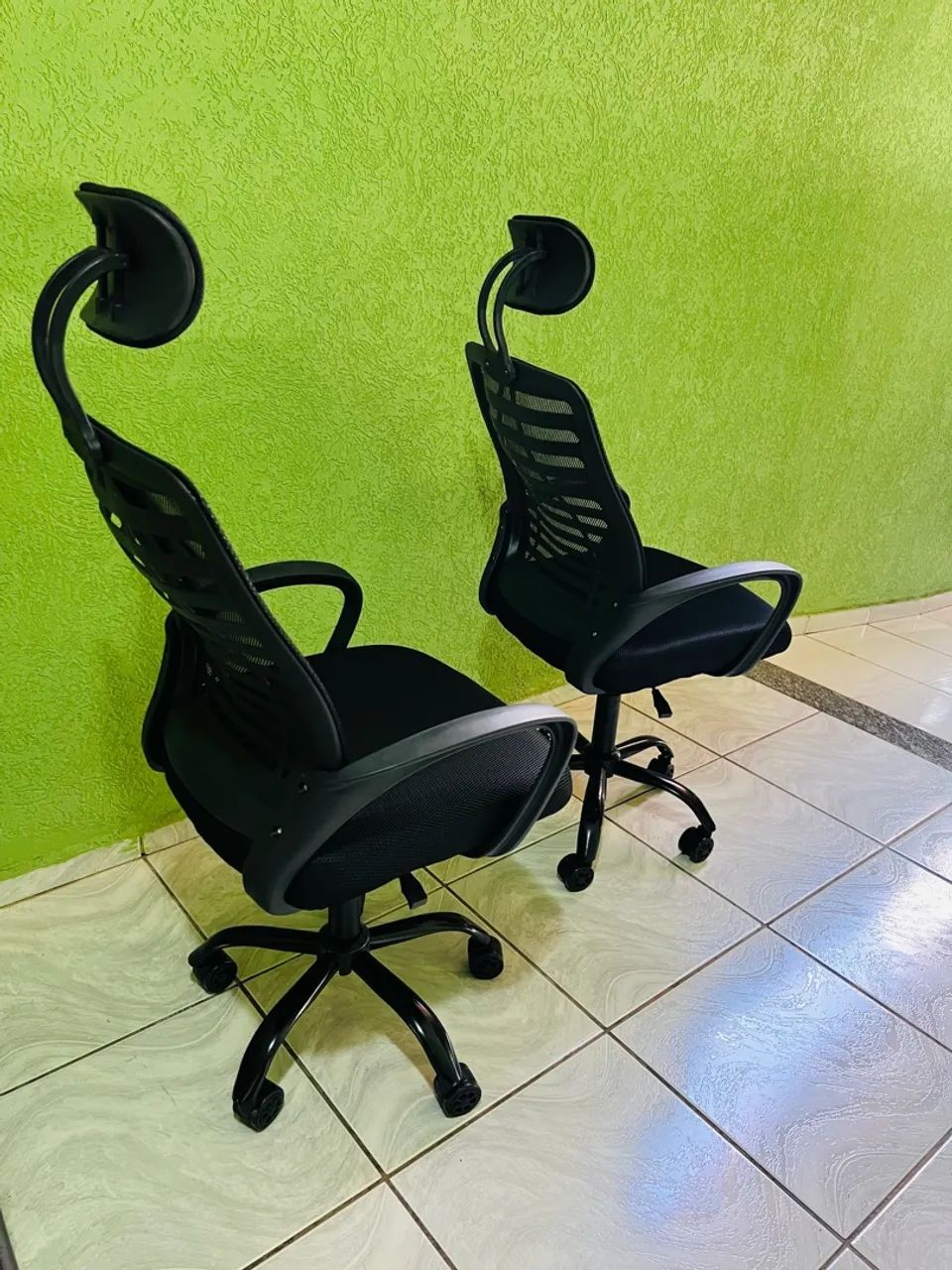Cadeira escritório nova - Foto 2