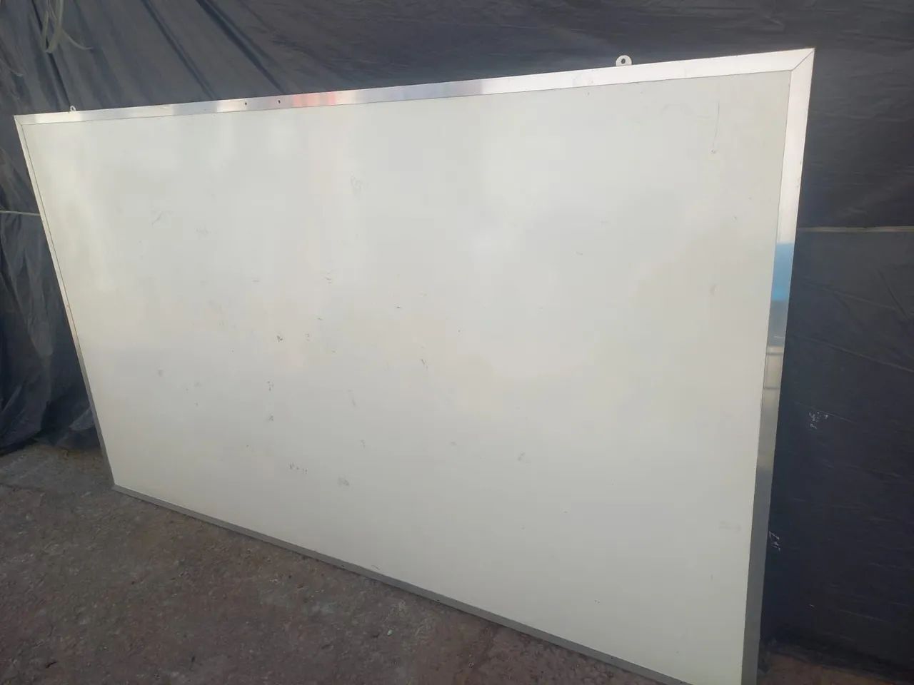 QUADRO BRANCO NOVO