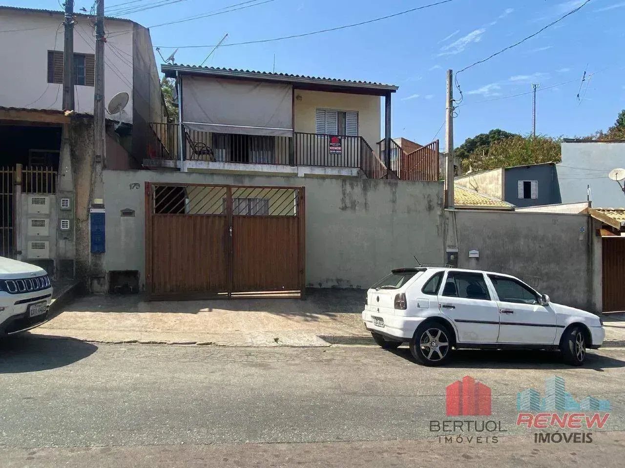 Casa à Venda no Bairro Capela  Vinhedo/SP - Foto 2