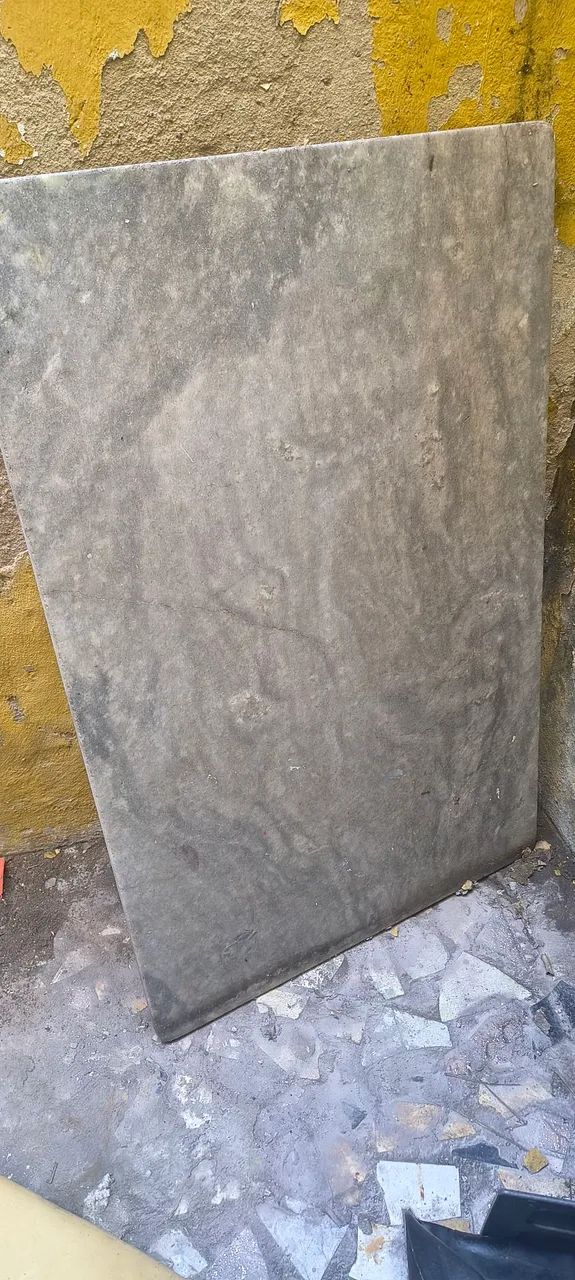 Mesa de mármore 
