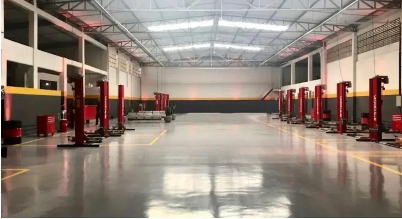 Galpão Bras 1300 m2 próx Metro oportunidade - Foto 2