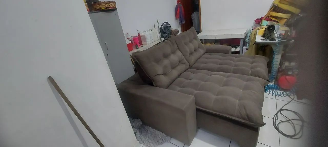 VENDE SE RETRÁTIL E RECLINÁVEL SEMI NOVO  - Foto 2