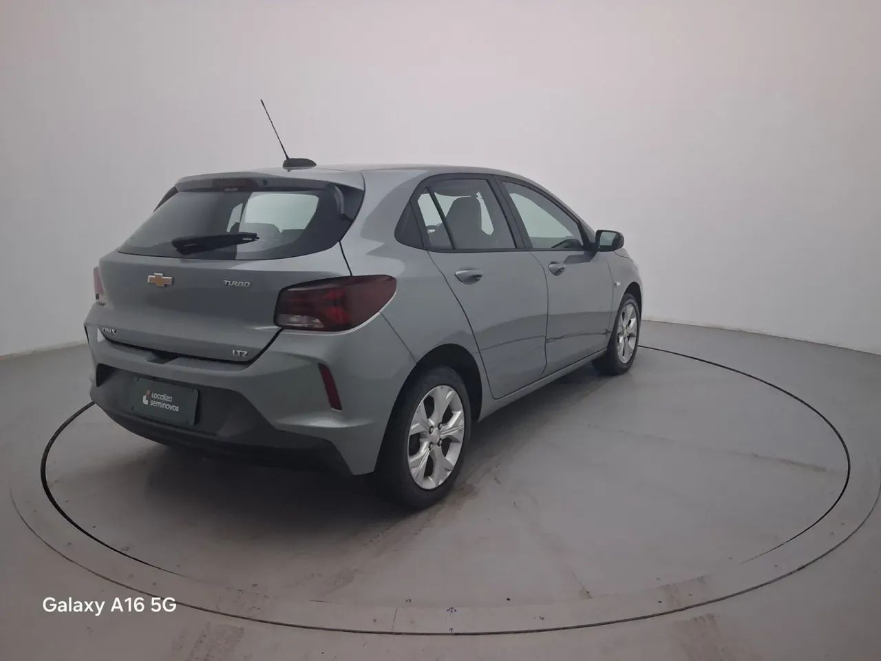 Chevrolet Onix Plus LTZ 1.0 12V TB Flex Aut. 4P, foto 5 de 18