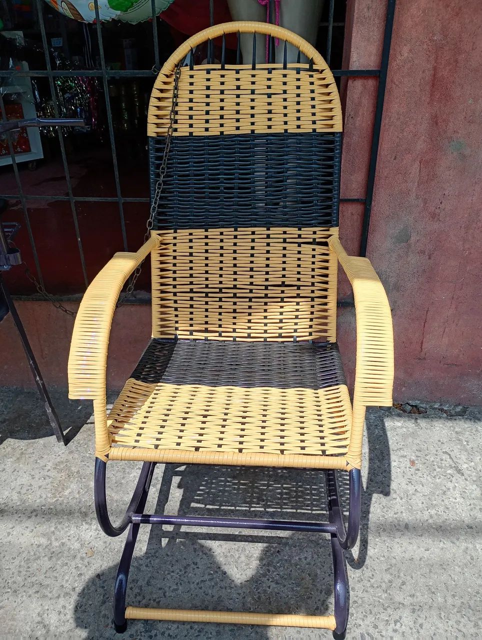 Cadeira de balanço com molas, a pronta entrega 