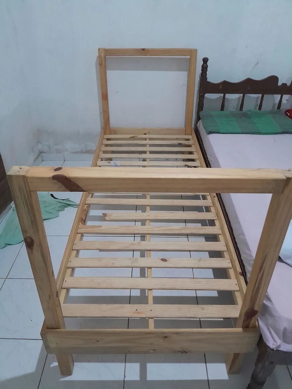 Cama infantil em ótimo estado 