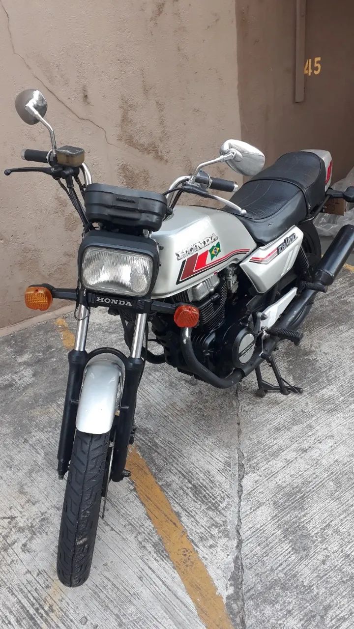 400 CB 81 - Foto 4