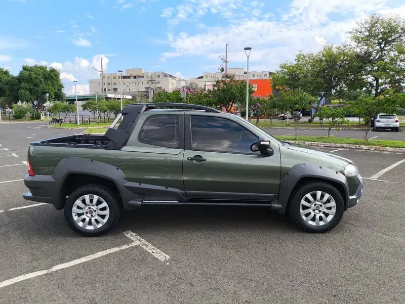 Fiat Strada Adventure1.8/ 1.8 LOCKER Flex CD, foto 9 de 19