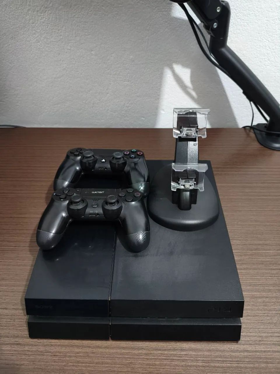 PS4 FAT 500gb + 2 Controles - Foto 2