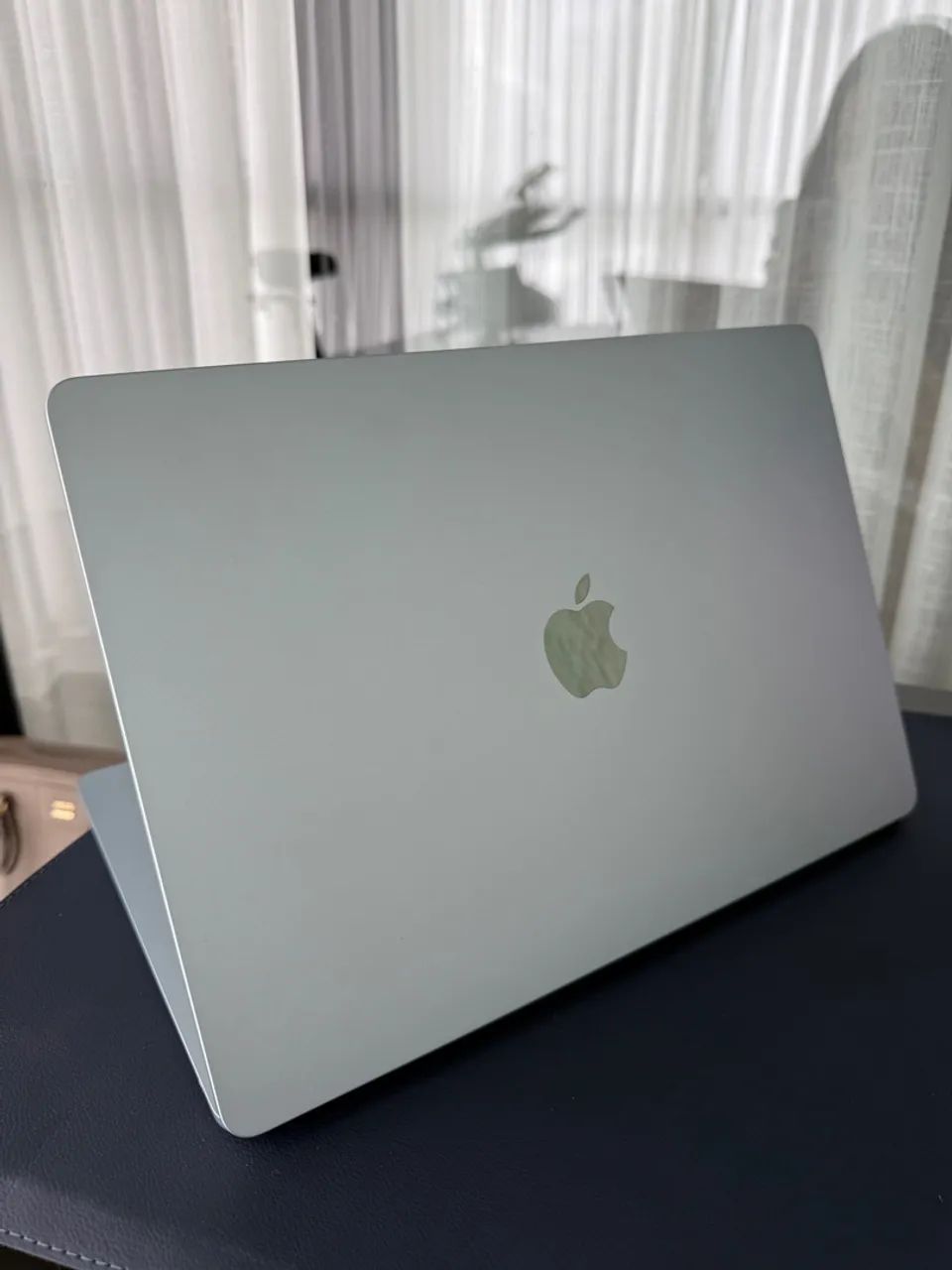MacBook Air M4 15,3 polegadas