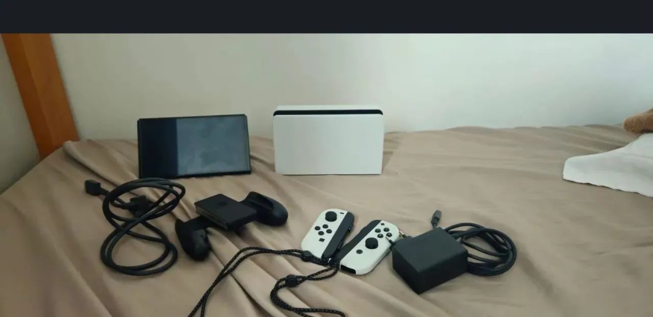 NINTENDO SWITCH OLED EDIÇÃO MARIO KART