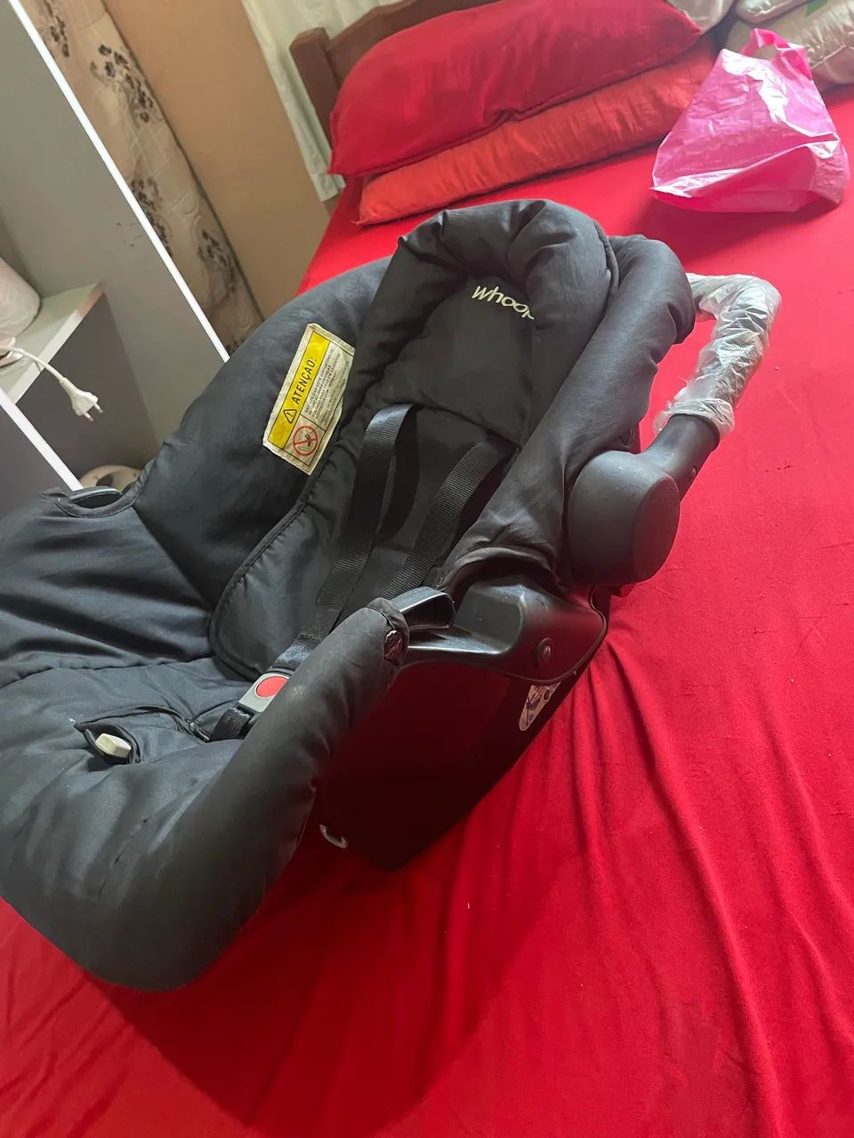 Vendo esse bebê conforto ou cadeirinha de bebê 