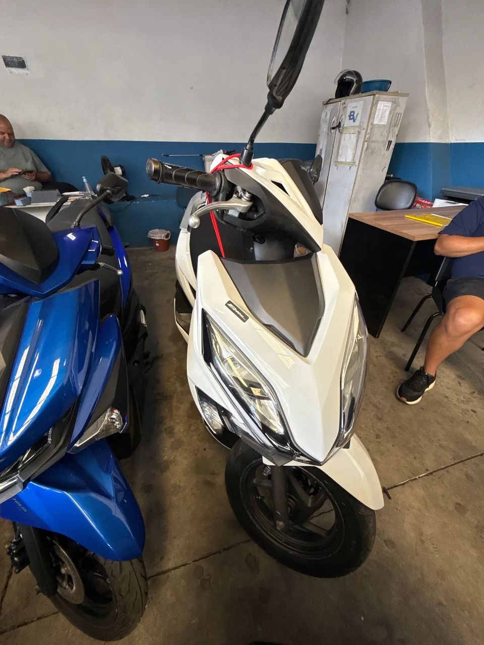 Elite 125.  2019 - Foto 3