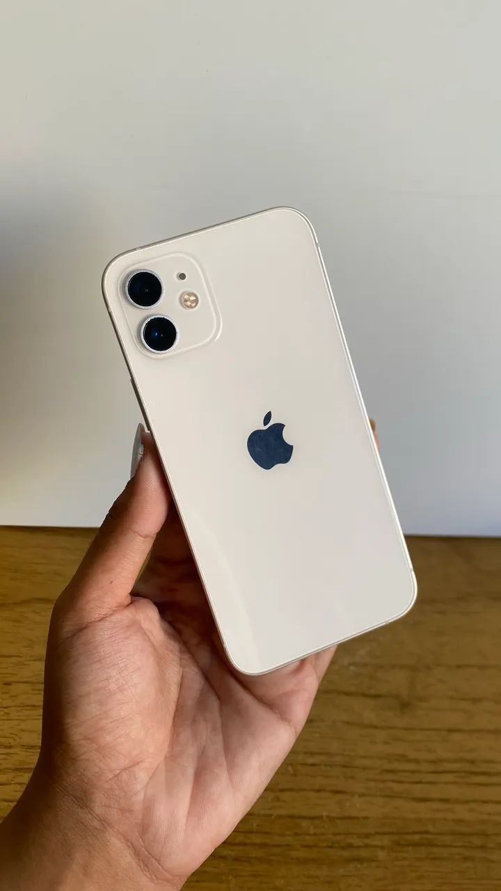 iPhone 12 128GB Branco