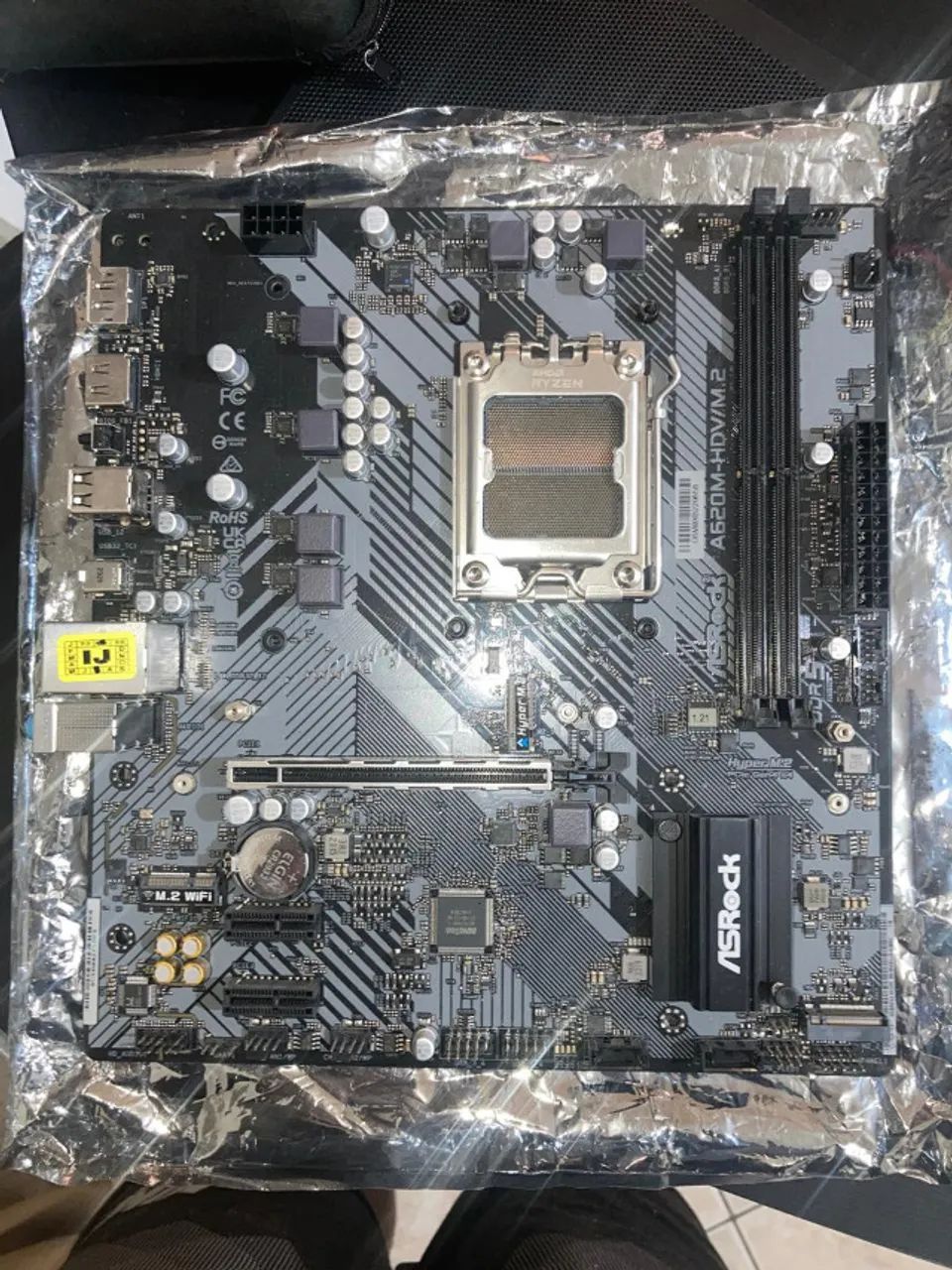 ASRock A620M HDV M.2