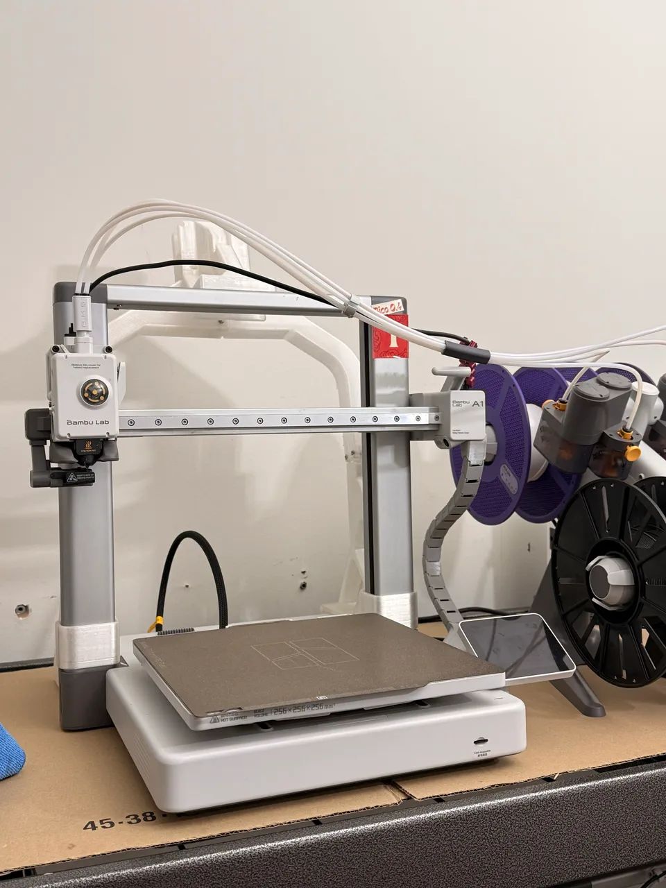 Impressora 3D - BambuLab A1 com AMS - Foto 3