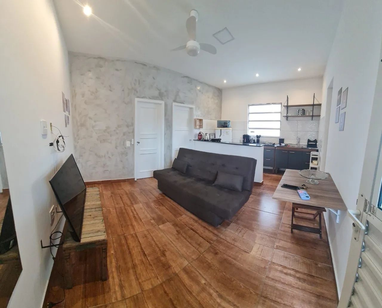 Casa mobiliada para temporada 