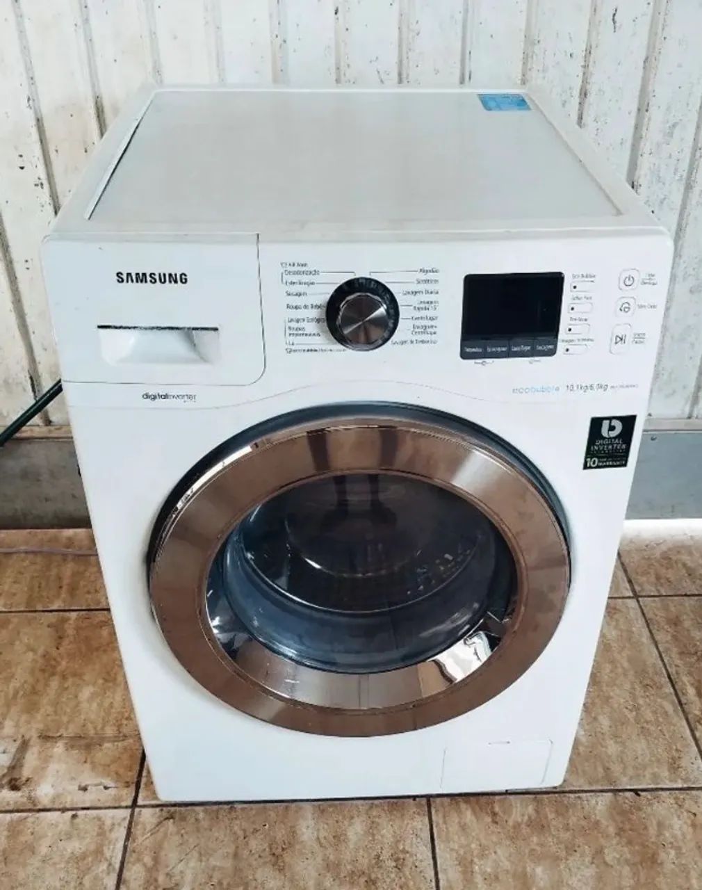 Máquina lava e seca 
