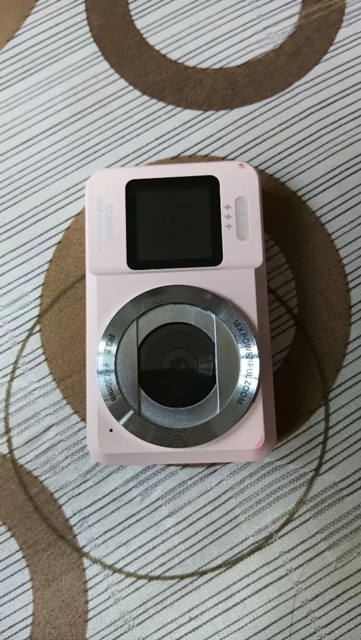 Câmera rosa da BASIKE