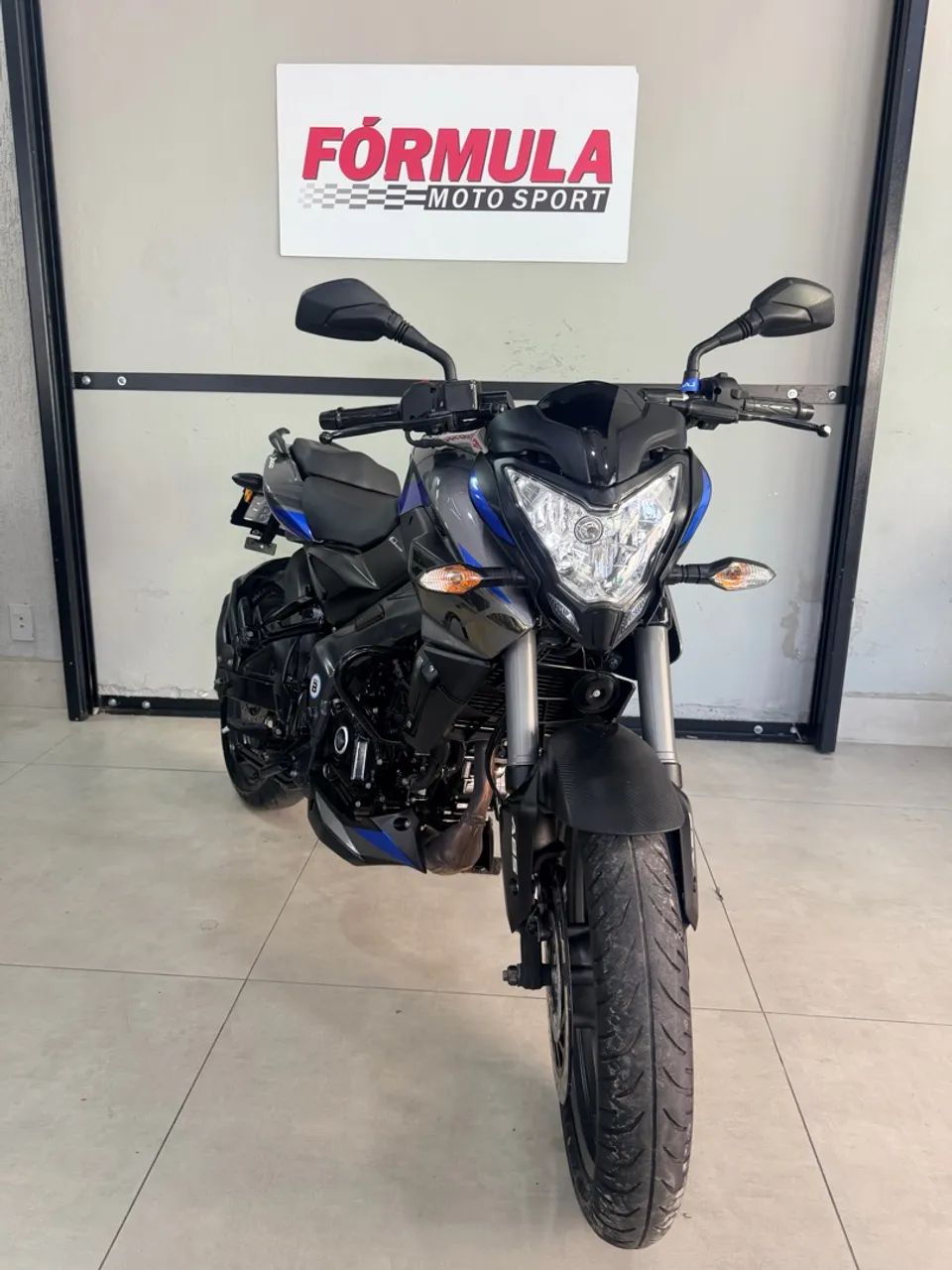 DOMINAR 200 ABS 2025 - Foto 2