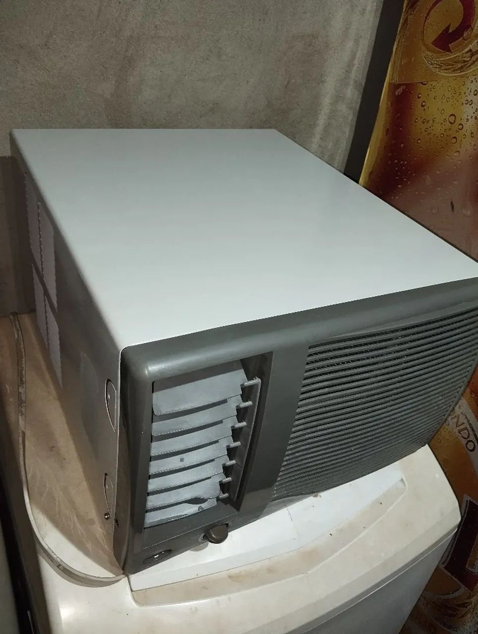 Ar condicionado de janela 7.500 BTUS - Foto 5