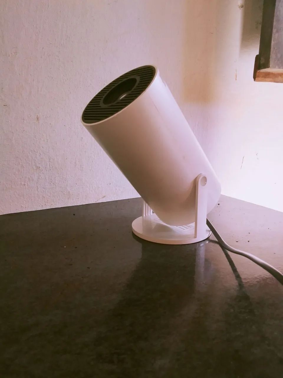 Mini projetor portátil 