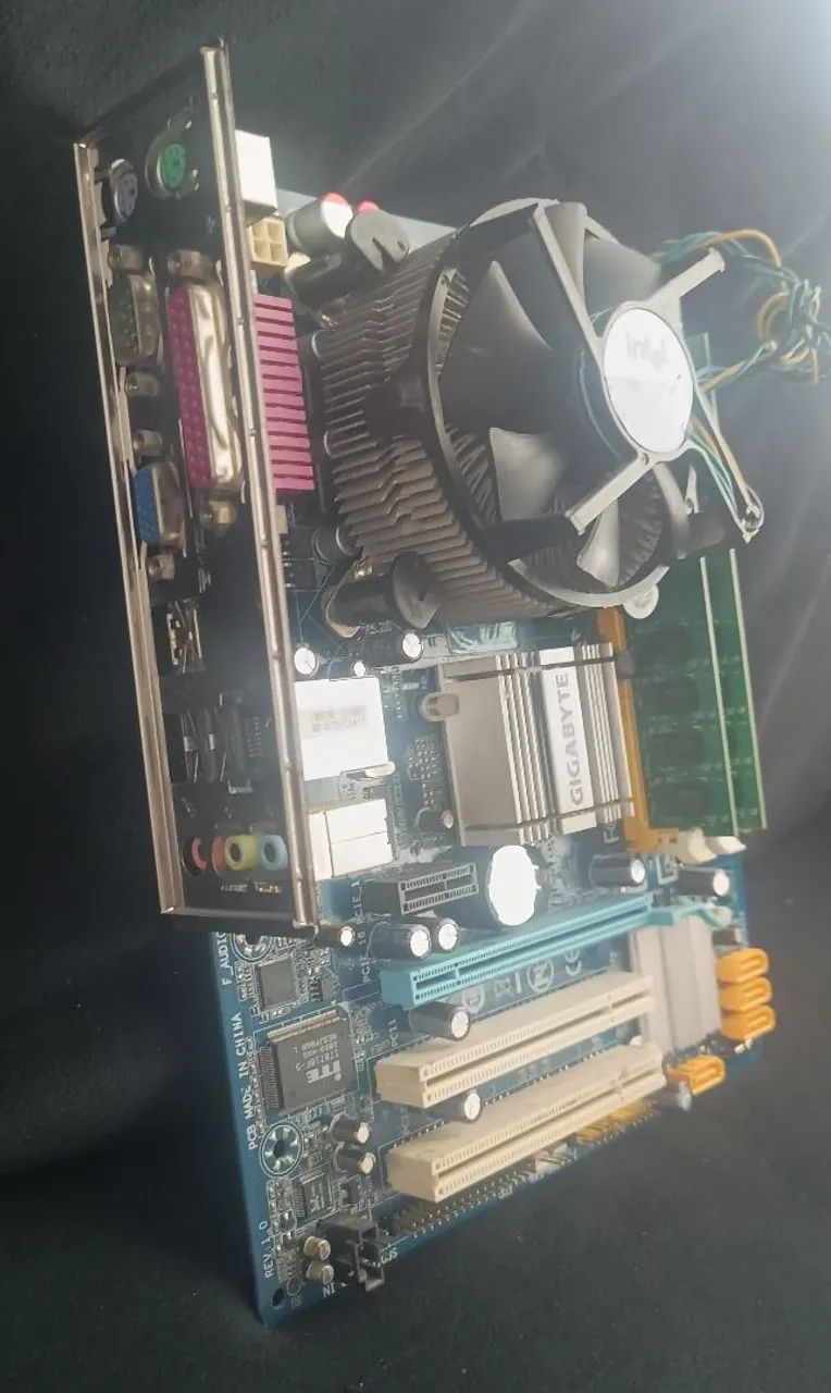 Kit placa mãe + Processador + Memória LEIA ANÚNCIO  - Foto 4