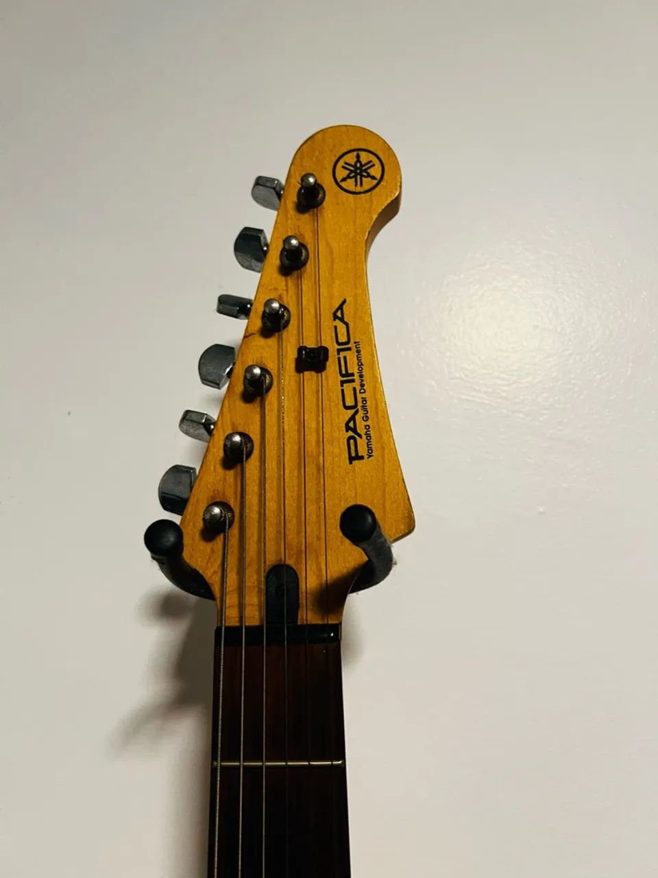 Guitarra yamaha pac 012 - Foto 3