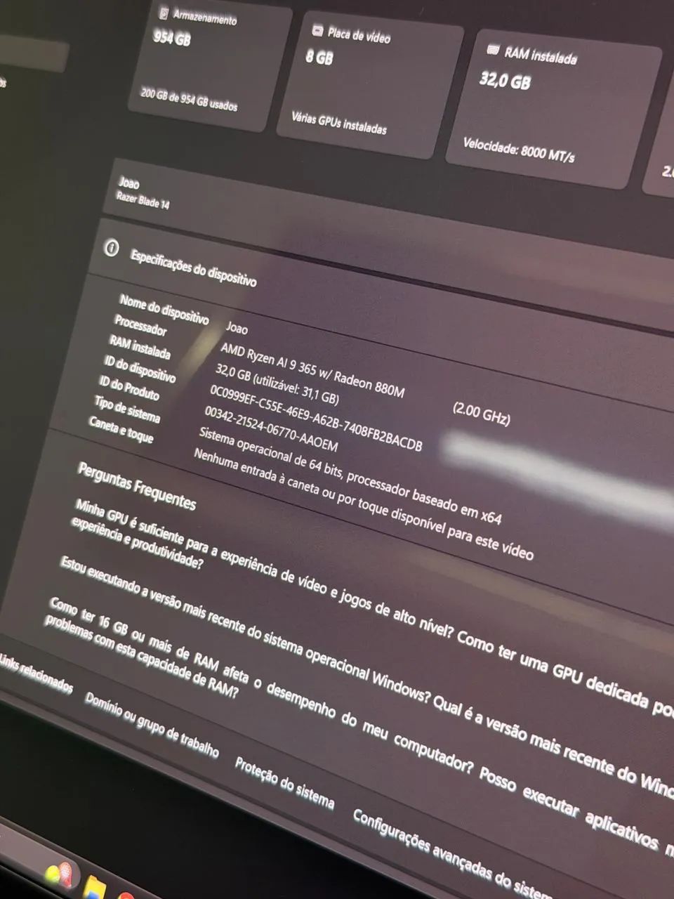 Razer Blade 14? Mercury - 2025  - Foto 2