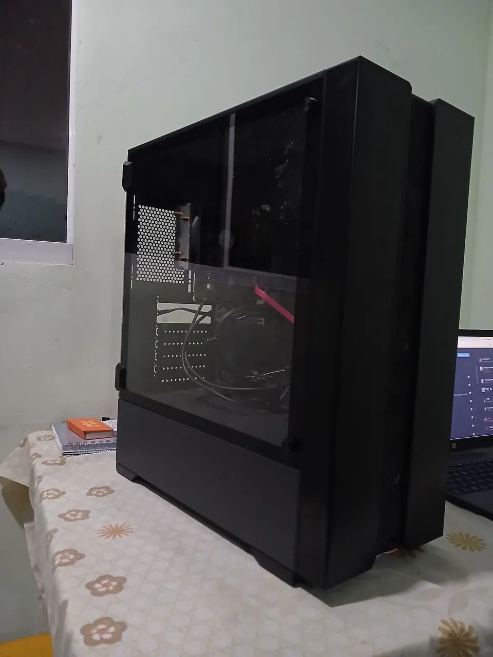 I7 - vídeo integrado - 8GB RAM ddr3 
