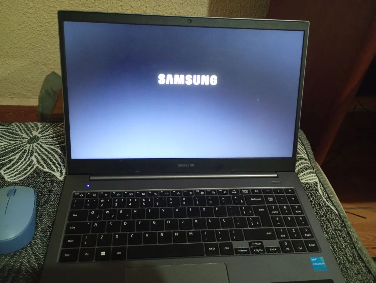 Notebook 8 meses de uso  - Foto 2