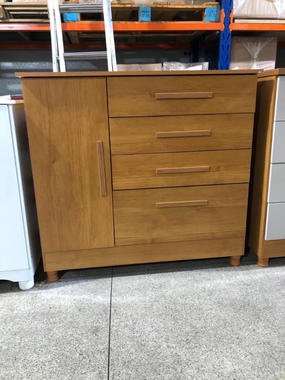 CÔMODA com FRETE GRÁTIS para BH e MONTAGEM ?  - Foto 4