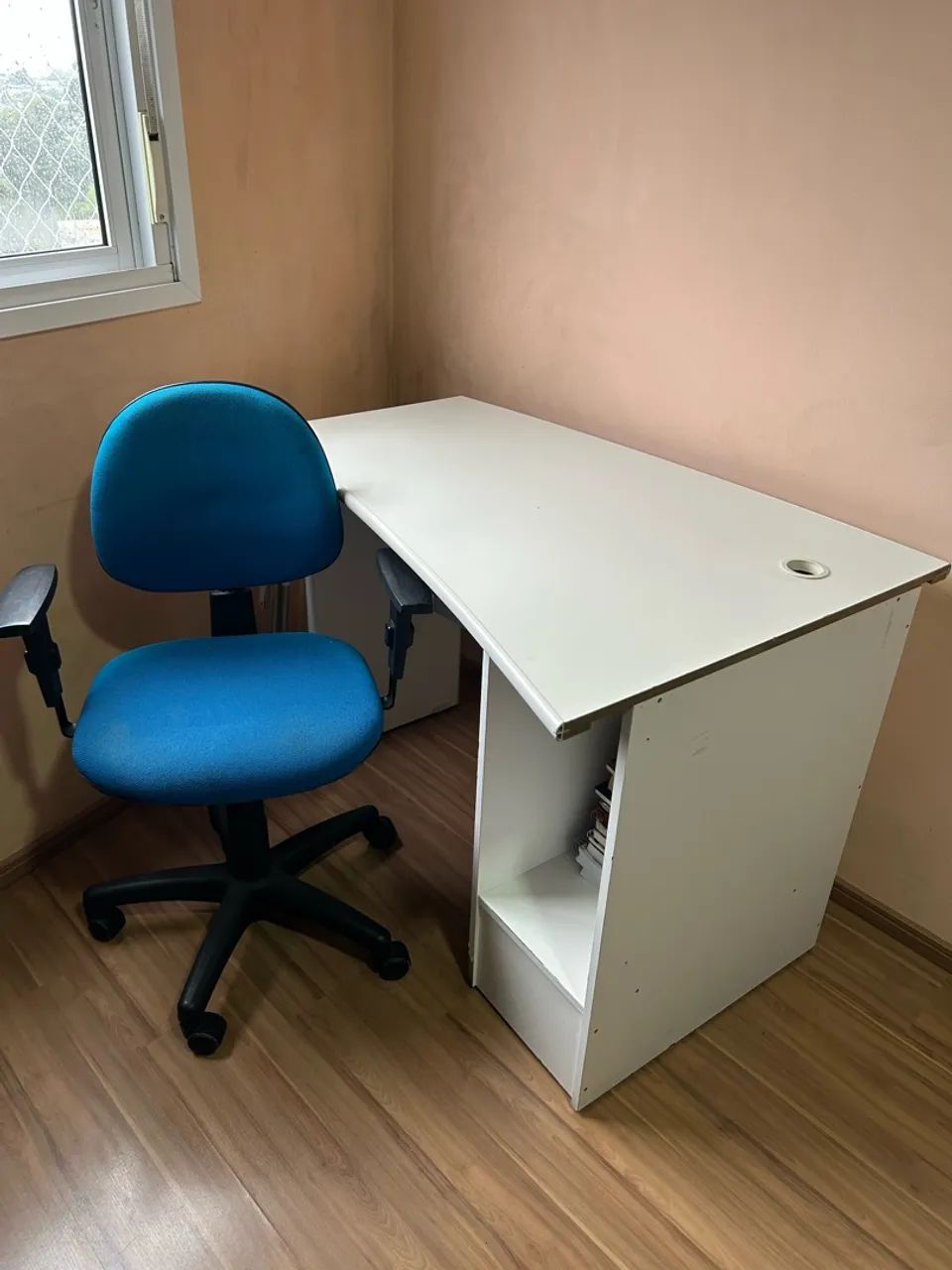 Mesa + Cadeira ( Doação)