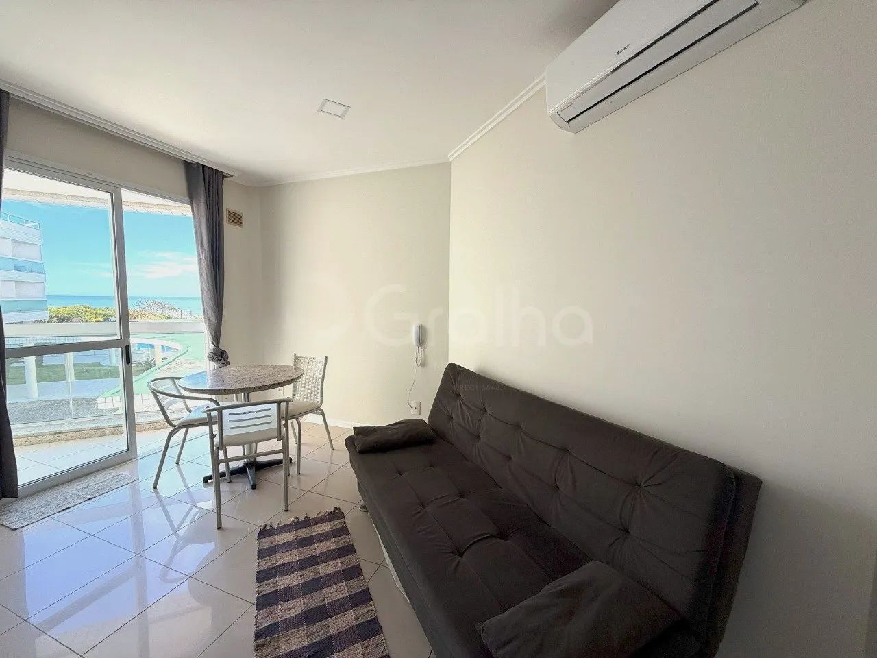 Apartamento com 2 quartos no bairro Morro das Pedras