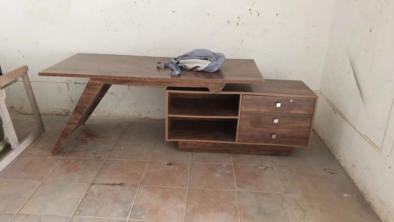 Mesa de escritório 