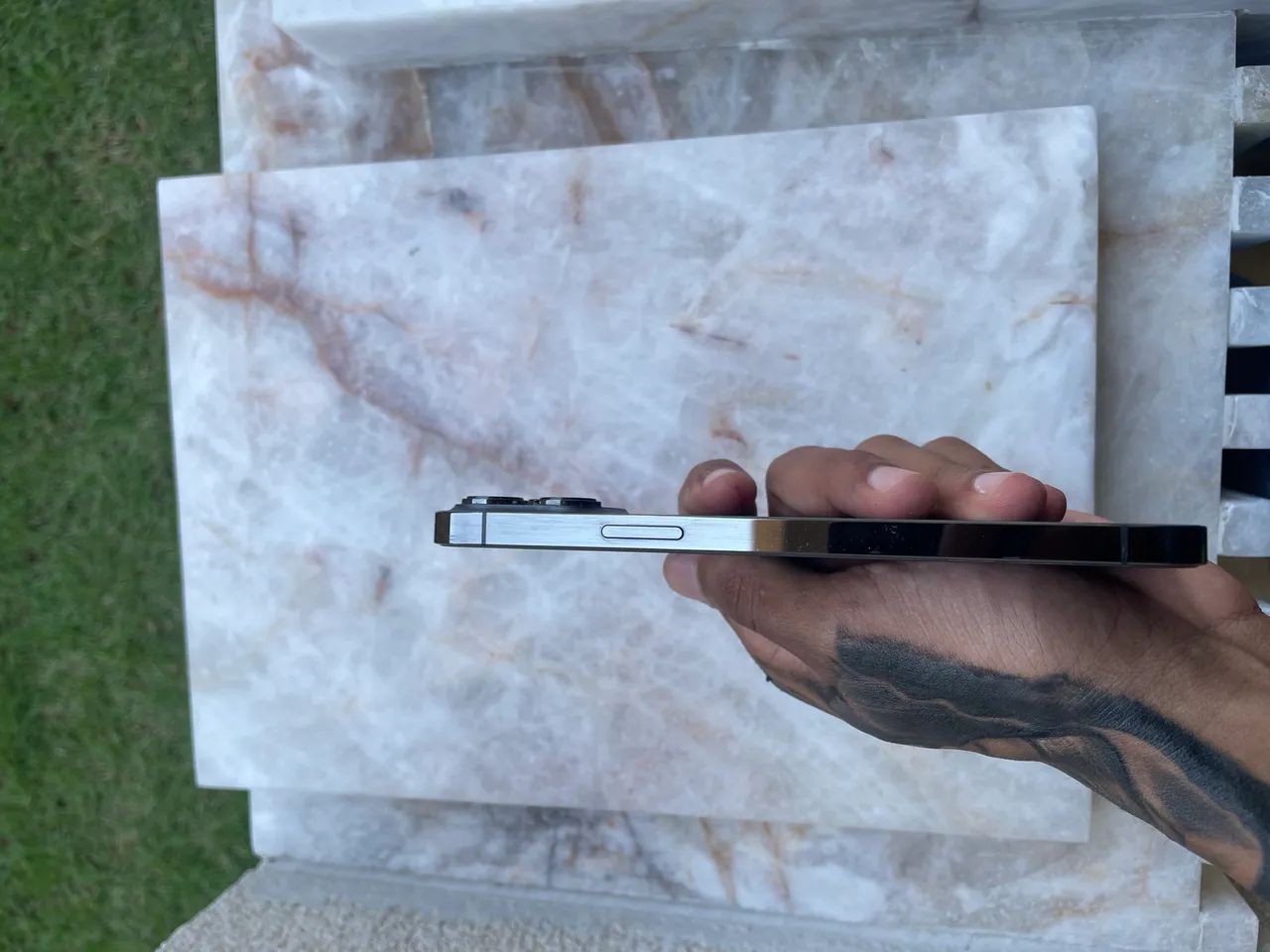 IPHONE 13 PRO MAX- IMPECÁVEL  - Foto 5