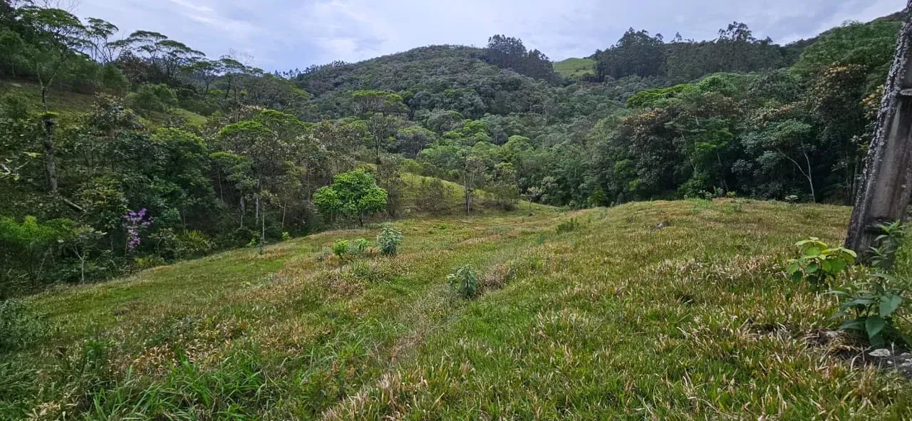 Sitio em Águas Mornas - SC