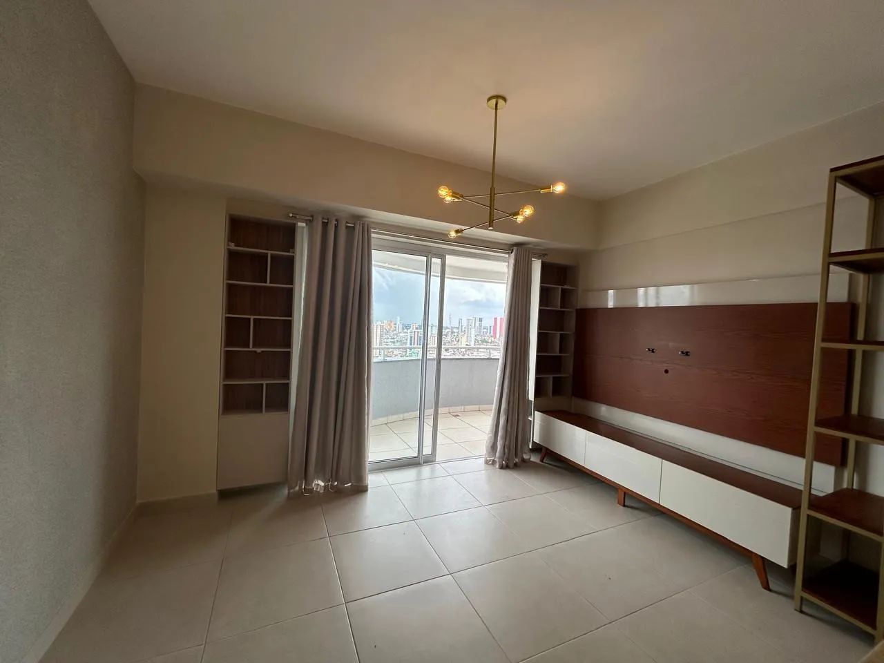 Vendo / Apartamento/ Ed. Unique Studio / 70 m2 / 2 quartos- 1 suíte / 1 vaga. - Foto 3
