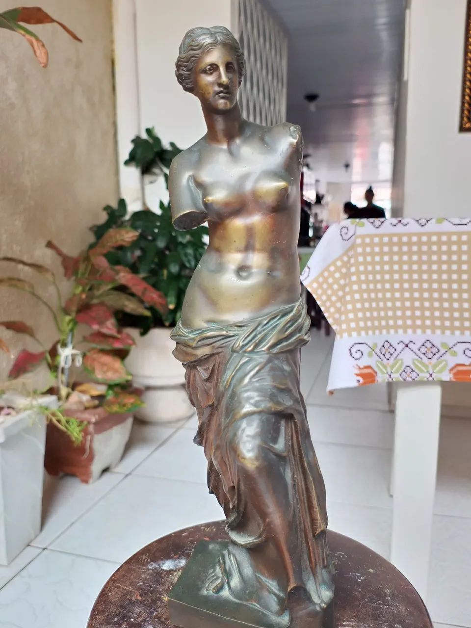 Estátua de Bronze Afrodite 40 cm - Foto 4