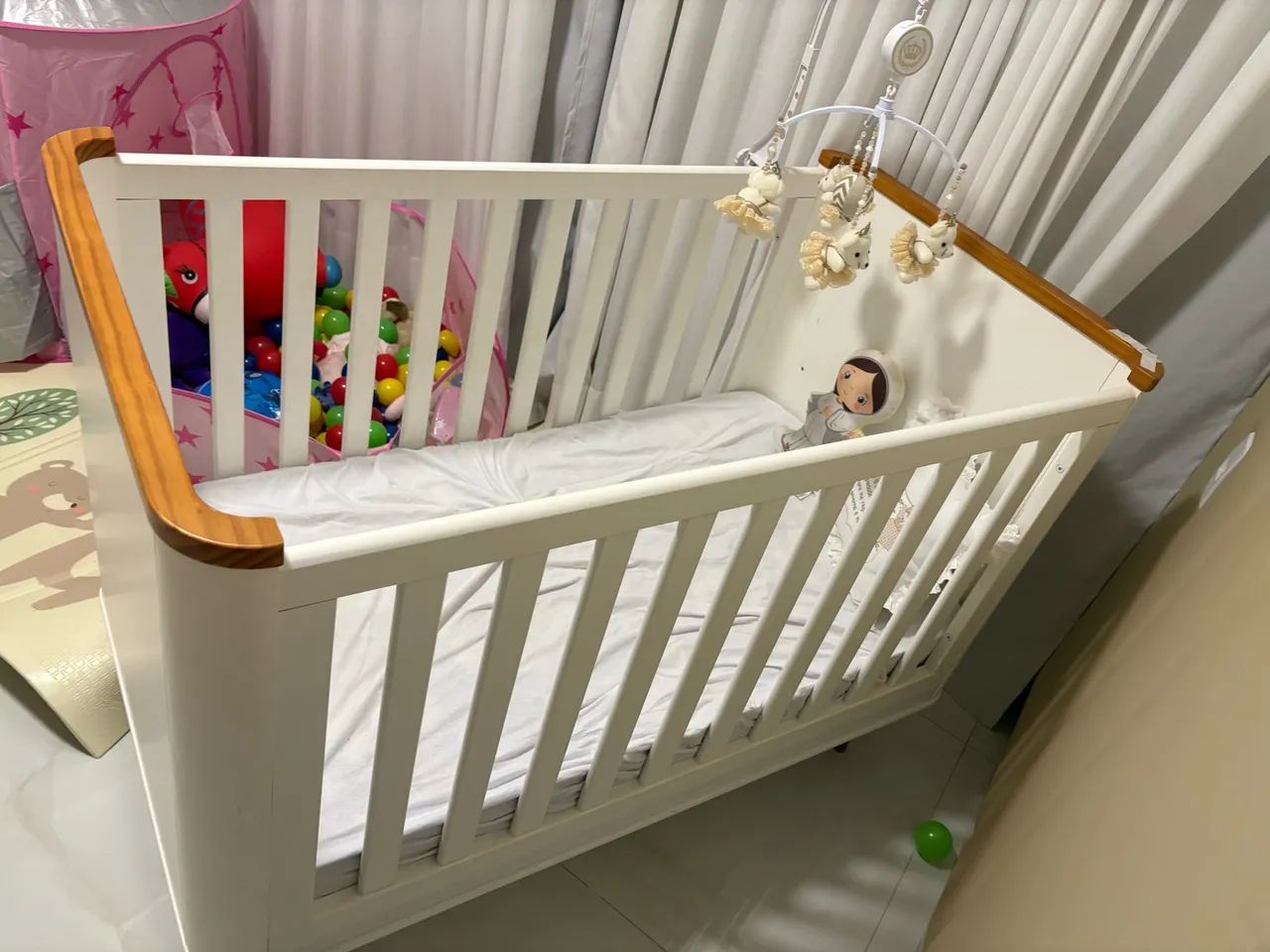 Berço Confort Lindo e super conservado  - Foto 2